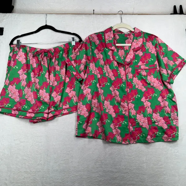 Mary Square XL Pajama Set Short Charlotte Satin Shorts Top Orchid Reverie Green - Image 3