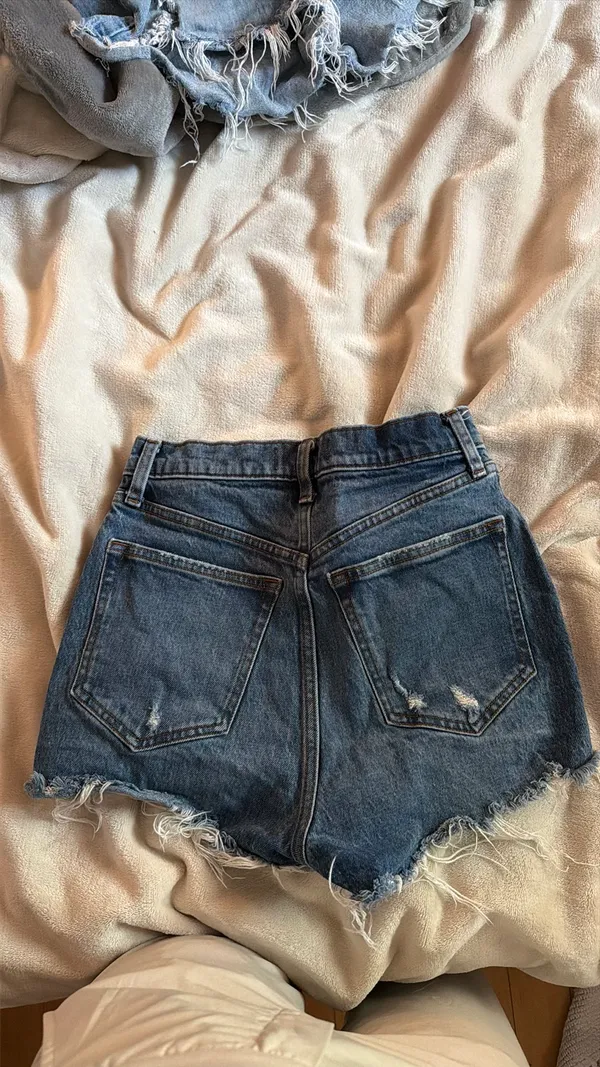 Abercrombie High-Rise Mom Shorts - Image 5