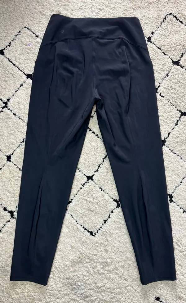 Lululemon Here To There High-Rise 7/8 Pants - Image 3