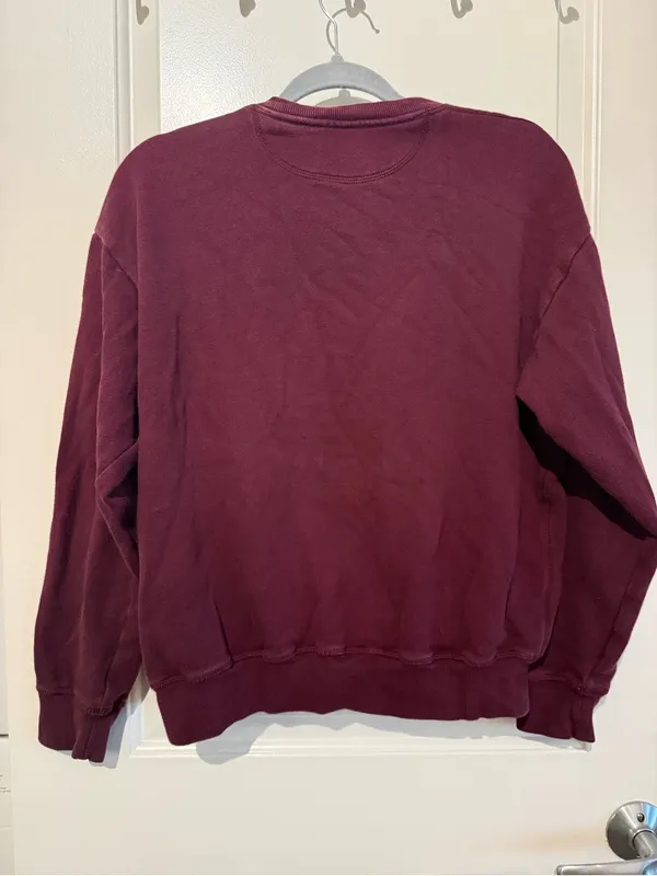 PINK Victoria's Secret Burgundy 'P' Embroidered Crewneck Sweatshirt - Image 4