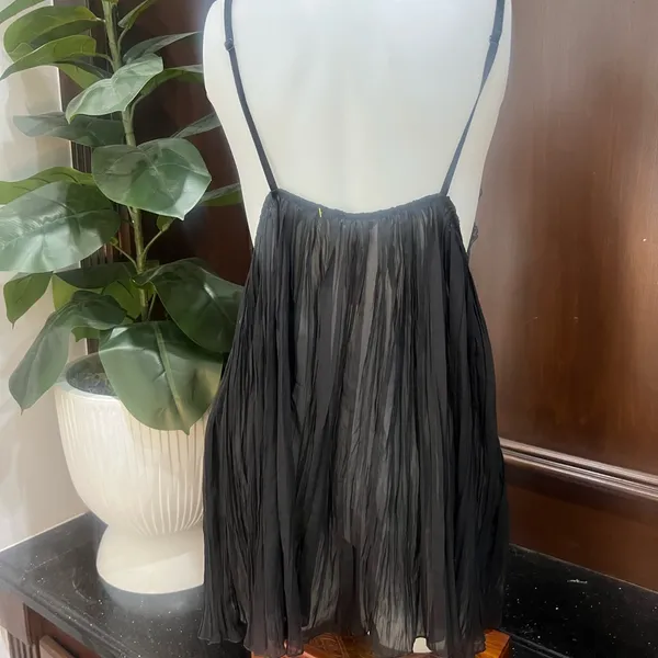 VICTORIA’S SECRET Very Sexy Pleated Babydoll Nightie Lingerie Small NWOT - Image 5