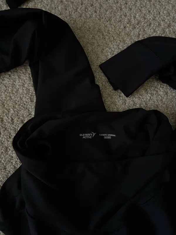 Old Navy joggers (S) - Image 8