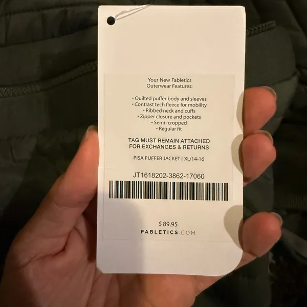 NWT Fabletics Pisa Puffer Jacket in Dark Olive Green Size‎ Extra Large - Image 8