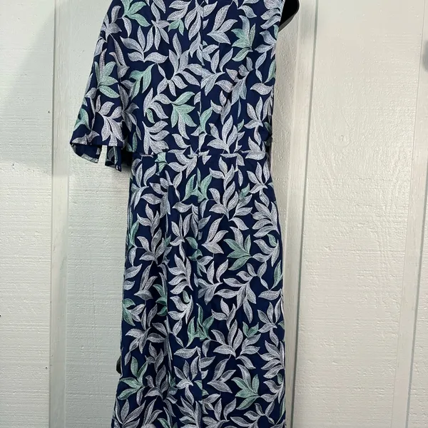 JS Collection Halle Cape MIDI Dress Size 6 NWT - Image 8