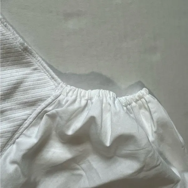 Abercrombie & fitch mixed media poplin puff long sleeve ribbed body crop top - Image 5