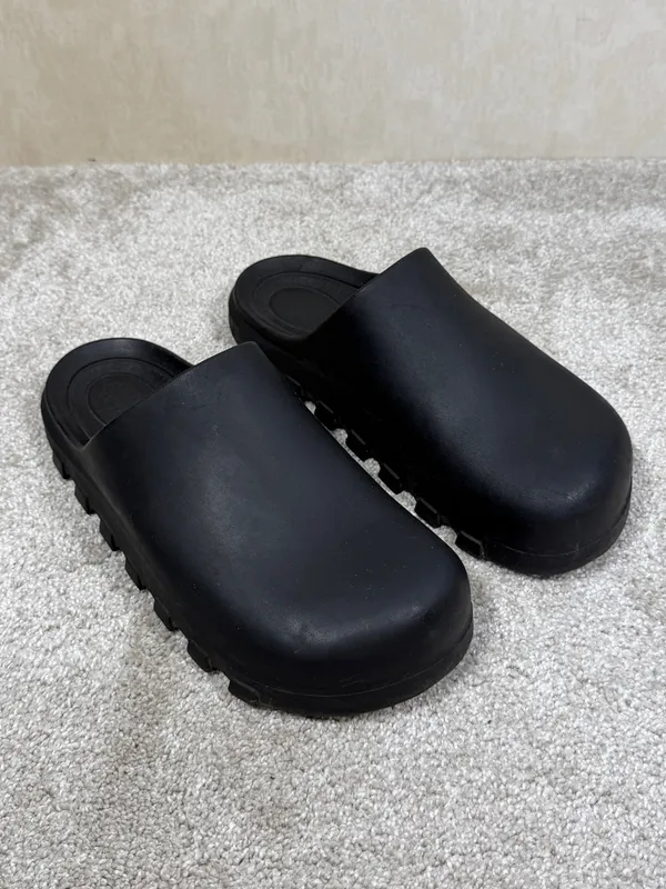 FP Movement Women’s Halftime Slip On Shoes Clog Round Toe Chunky in Black 11/12 - Image 4