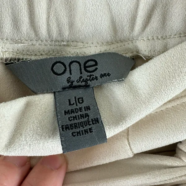 One by Chapter One NWT Cream Suede Jogger Pants Large‎ - Image 5