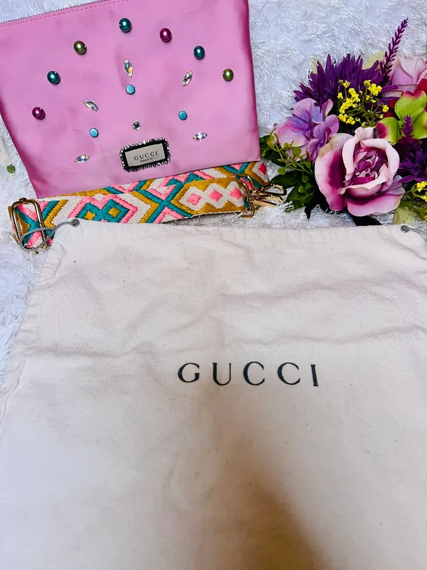 Gucci Pink Cosmetic Bag - Image 9