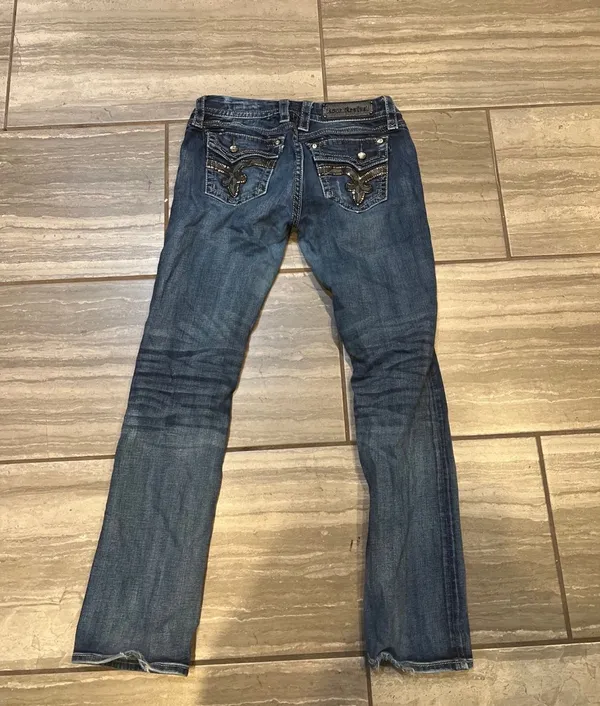 Jeans sz 28! No :( - Image 4