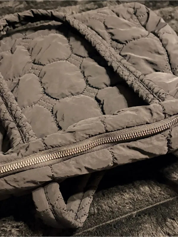 Quilted Black Women’s Tote Bag - Everyday Puffer Style - Image 6
