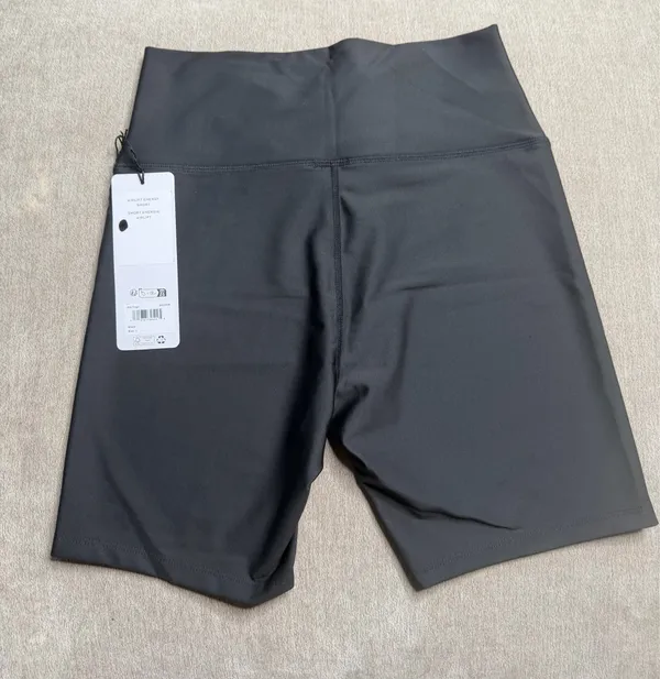 Alo Yoga Airlift Energy Shorts Black L - Image 3