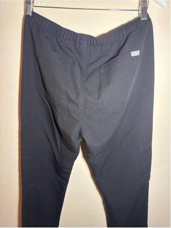 FIGS Scrub Set Size S Black inseam 32” - Image 7