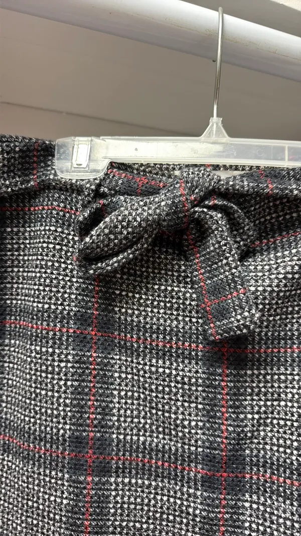 Pencil Skirt Multiple Size M - Image 3