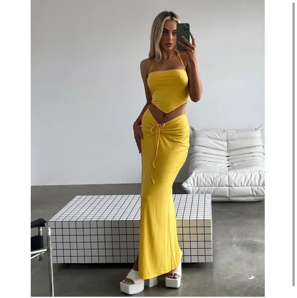 Tiger Mist Yellow Ruched Skirt With Side Slit - Image 7