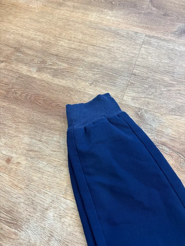 Navy FIGS Scrub Pants - Image 3