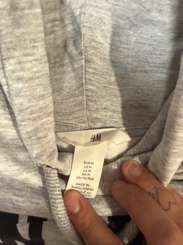 Woman’s H&M Grey "New York" Hoodie - Image 3