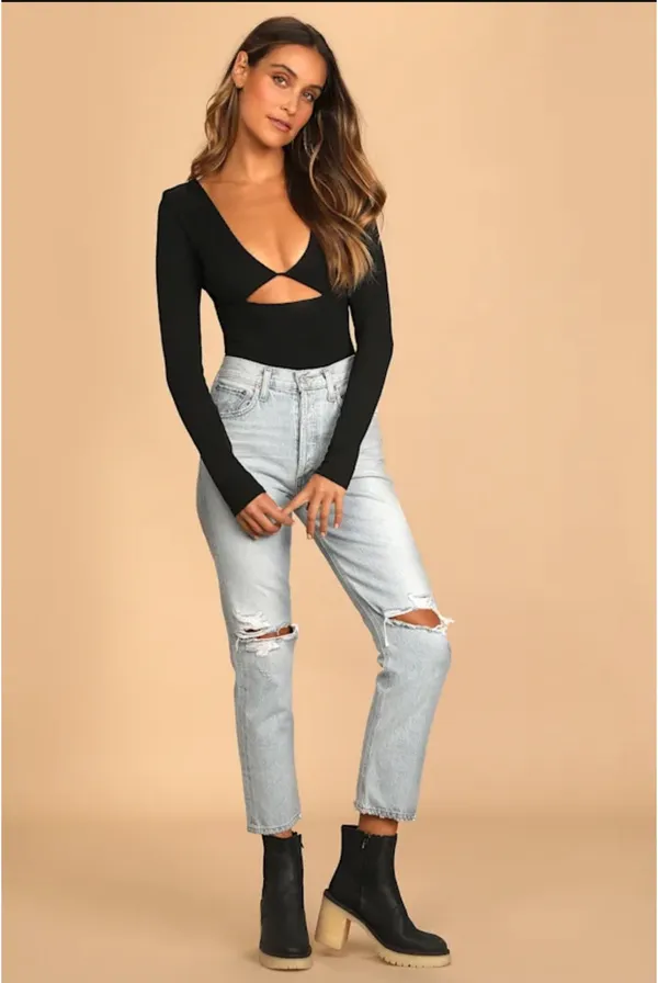 Lulus long sleeve black bodysuit with cutout - Image 2