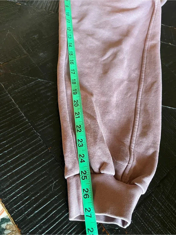 Adidas ALL SZN lounge sweatshirt and sweatpants set in Mauve Size M - Image 10
