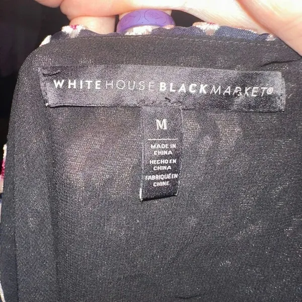 White House Black Market velvet floral M elegant v-neck blouse - Image 3