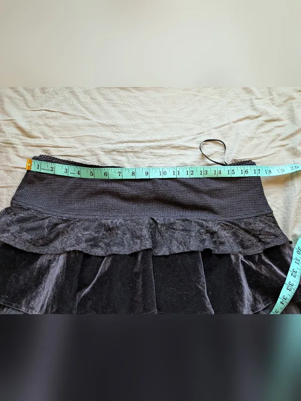 Tunnel Vision Velvet and Tulle Pleated Mini Skirt Large Black - Image 6