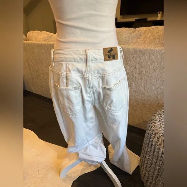 White Fox Boutique White Jeans - Image 3