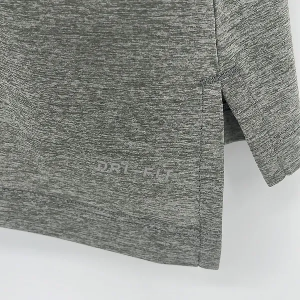 Nike Dri-Fit Tank Top Gray & Black Size Large - Image 6