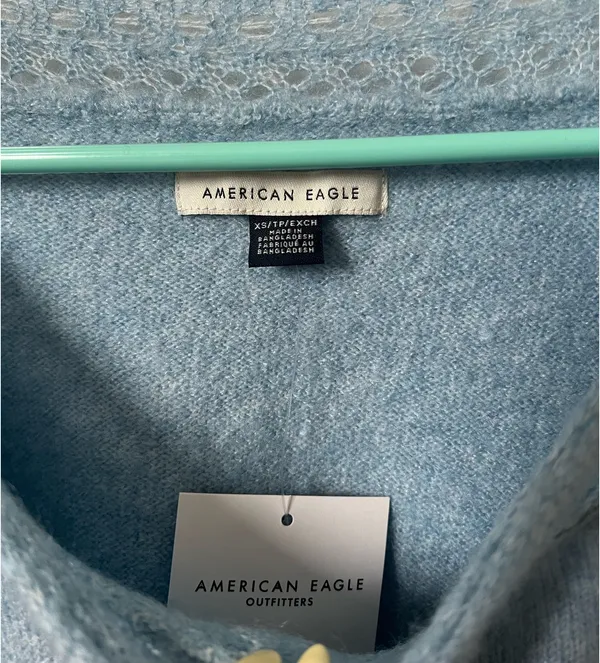 American Eagle Sweater - Image 3