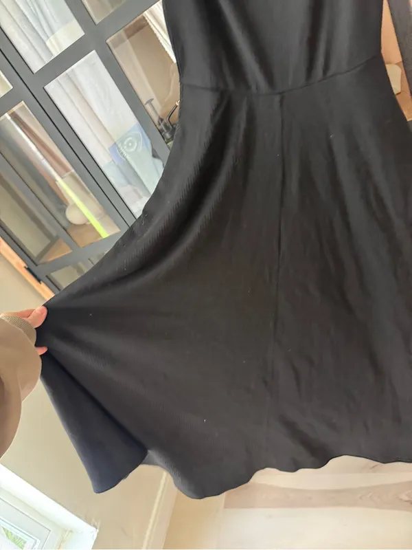 Reformation Midi dress ribbed jersey squareneck tencel pockets stretch fit flare - Image 6