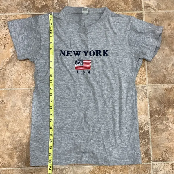 New York Embroidered Logo T-Shirt - Image 5