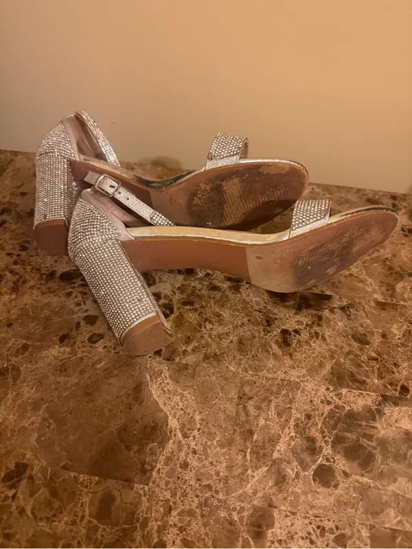 Silver Crystal Embellished Block Heel Sandals Size 8 - Image 4
