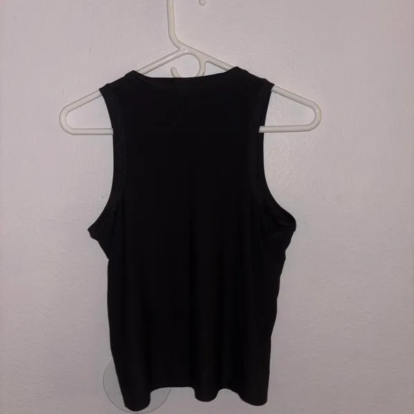 Vuori Black “Power Crunch” Tank Top - Image 4