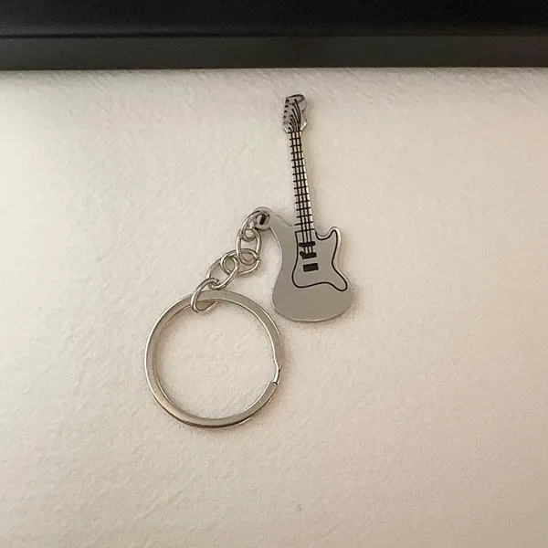Guitar Car Keychain for Men Women Electric Guitar Keychain Key Ring Bag Charm - Image 4
