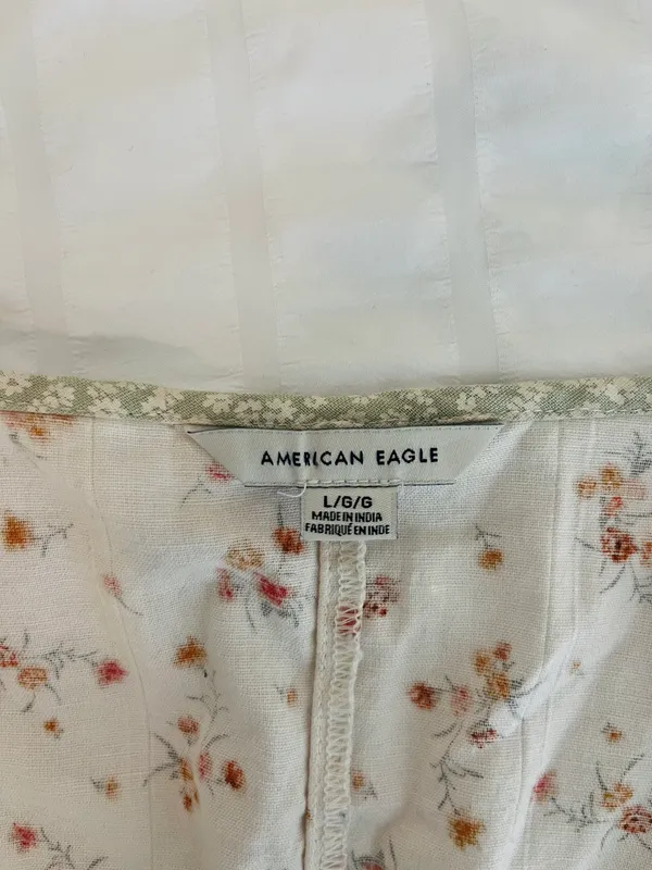 American Eagle Adorable  Crop! - Image 3