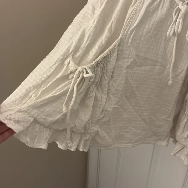 FREE PEOPLE 100% Cotton Beach Cover Up White Size Medium - Image 2