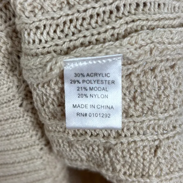 Lulu B Beige Cable Knit V-Neck Sweater Minimalist Classic Size Large NWT - Image 4