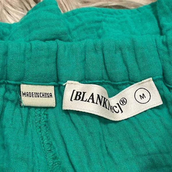 Blank NYC cotton shorts size medium - Image 3