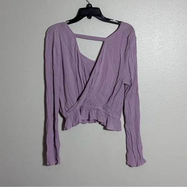 Express Women‎ Peplum Lilac Purple Long Sleeve Blouse V-Neck size Small - Image 5