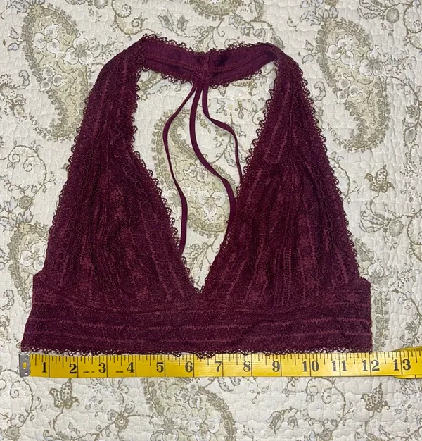 Strappy Back Halter Bra - Image 3