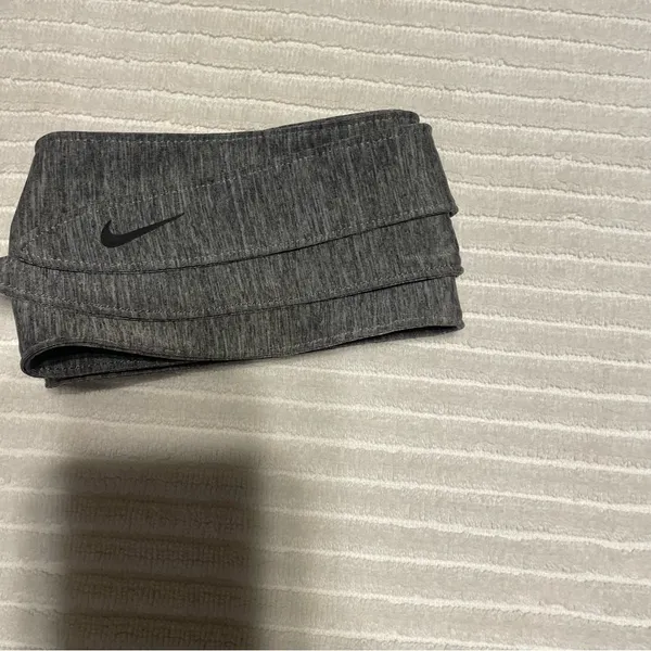 Nike Gray Hair Wrap - Image 3