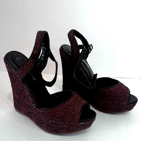 Wild Diva Lounge Brown Crochet Platform Wedge Sandals Size 6 Y2K - Image 6