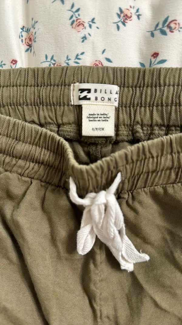 Billabong Shorts - Image 2