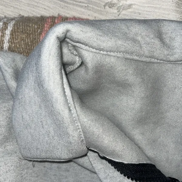 Fleece 1/4 zip Size L - Image 3