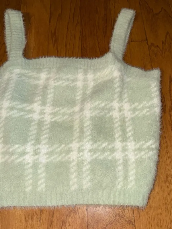 New PacSun Kendall & Kylie Light Mint Green + White Plaid Soft Cropped Top L - Image 4