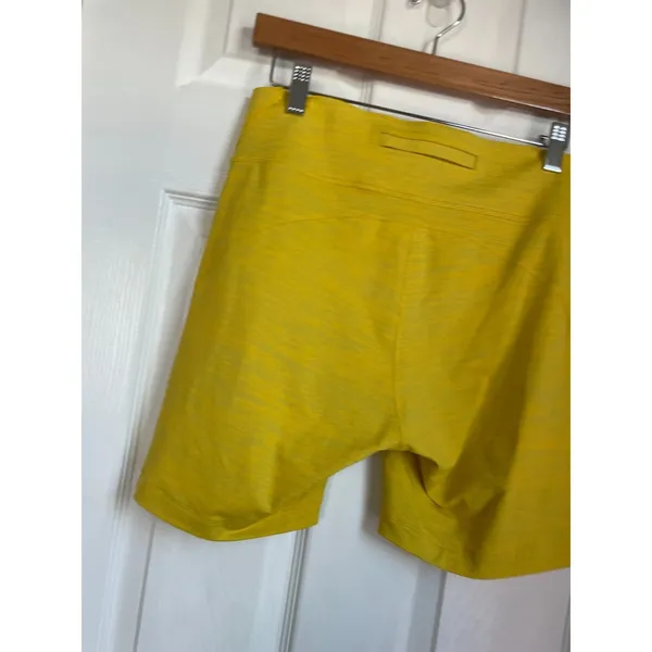 Outdoor Voices TechSweat Bike Short in Yellow women’s size XL core shorts - Image 2