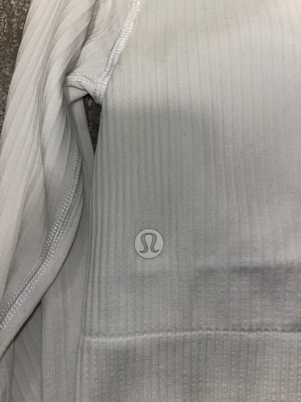 Lululemon long sleeve - Image 3