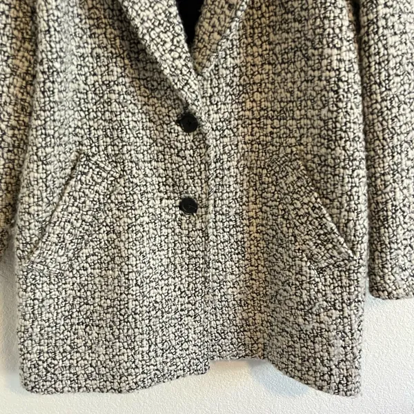 Abercrombie and Fitch Textured Oversized Wool Blend Blazer Jacket - Image 2