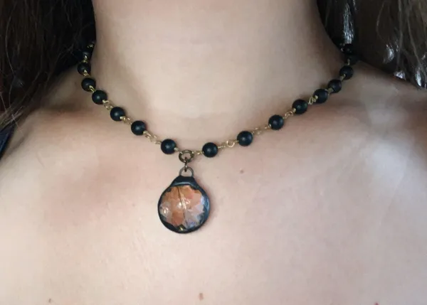 beaded necklace - Image 2