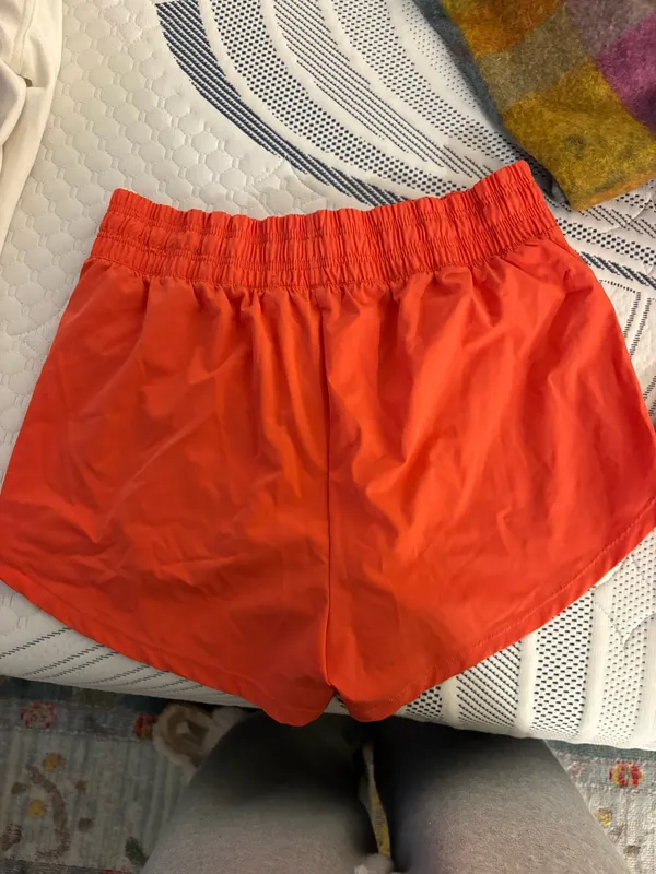 DSG shorts Orange Size L - Image 3