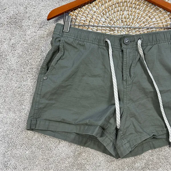 Vuori Women's Ripstop Climber Shorts 3" Mid Rise Outdoor in Green Size L - Image 4