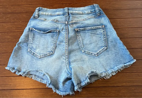 REWASH Super High Rise Vintage Reunion Jean Denim Shorts Distressed size 0 24 Sm - Image 3